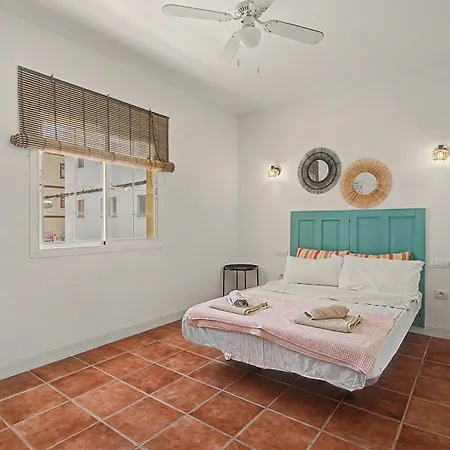 Casa Veronica * Арона